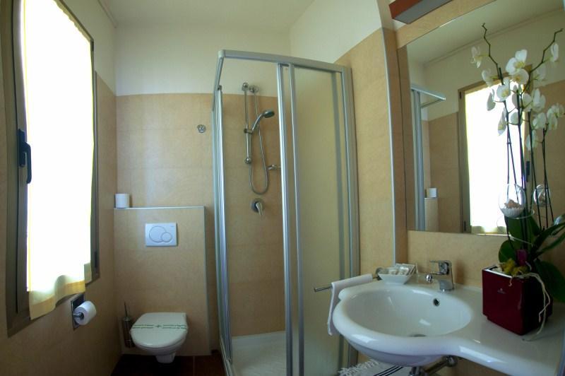 Hotel Metropol ペザロ エクステリア 写真